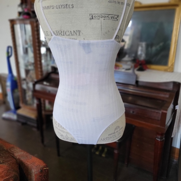 White bodysuit - Picture 2 of 3